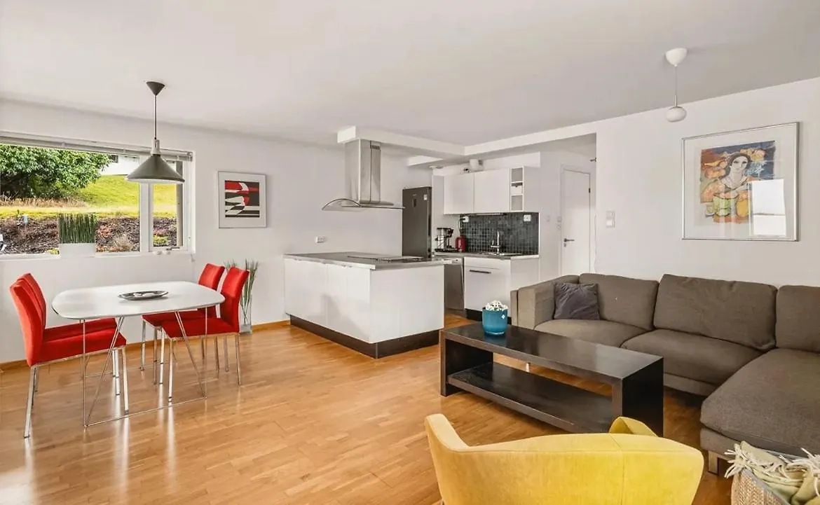 ברגן Stylish Apartment At Hop